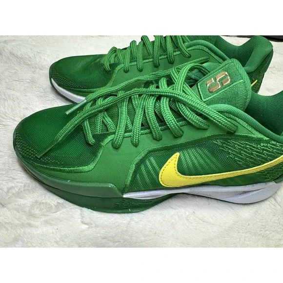 Nike Sabrina 2 Oregon Green Yellow Womens 6.5 Basketball Shoes